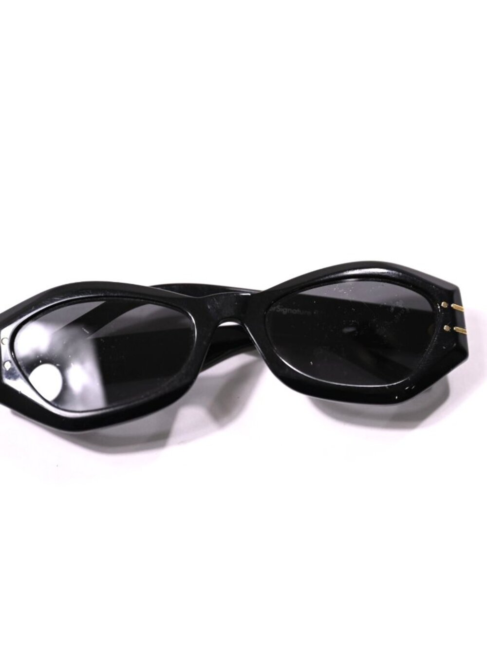 Dior DiorSignature B1U Butterfly Sunglasses in Black - Picture 5 of 12